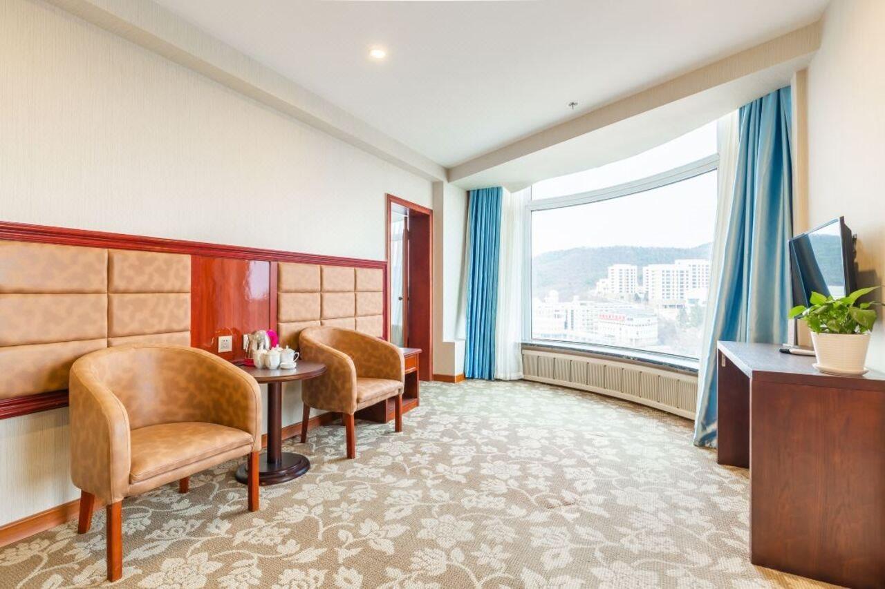 Dalian Binhai Building 外观 照片